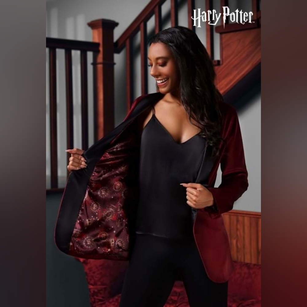 NWT Women's Harry Potter Gryffindor Blazer- 2- Fandom, Cosplay, Wizard, Hogwarts